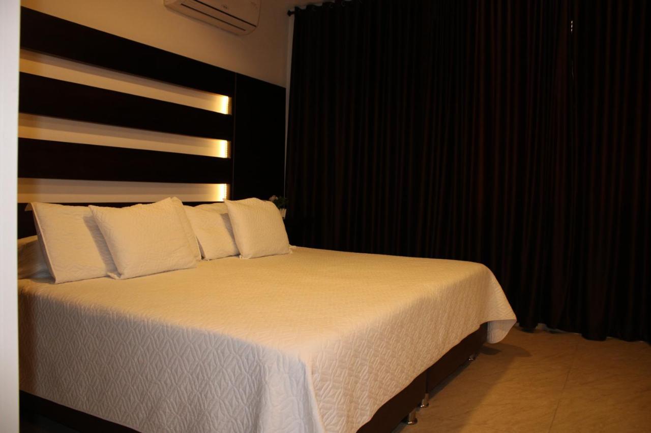 Hotel Marialu Ocaña Kültér fotó