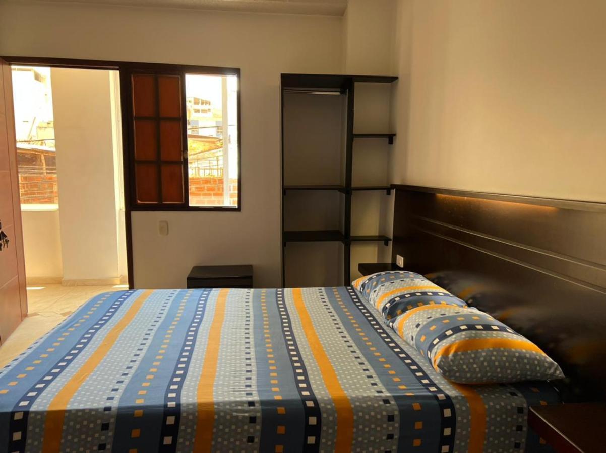 Hotel Marialu Ocaña Kültér fotó
