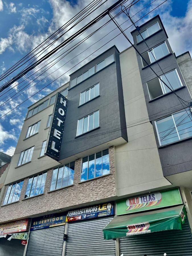 Hotel Marialu Ocaña Kültér fotó
