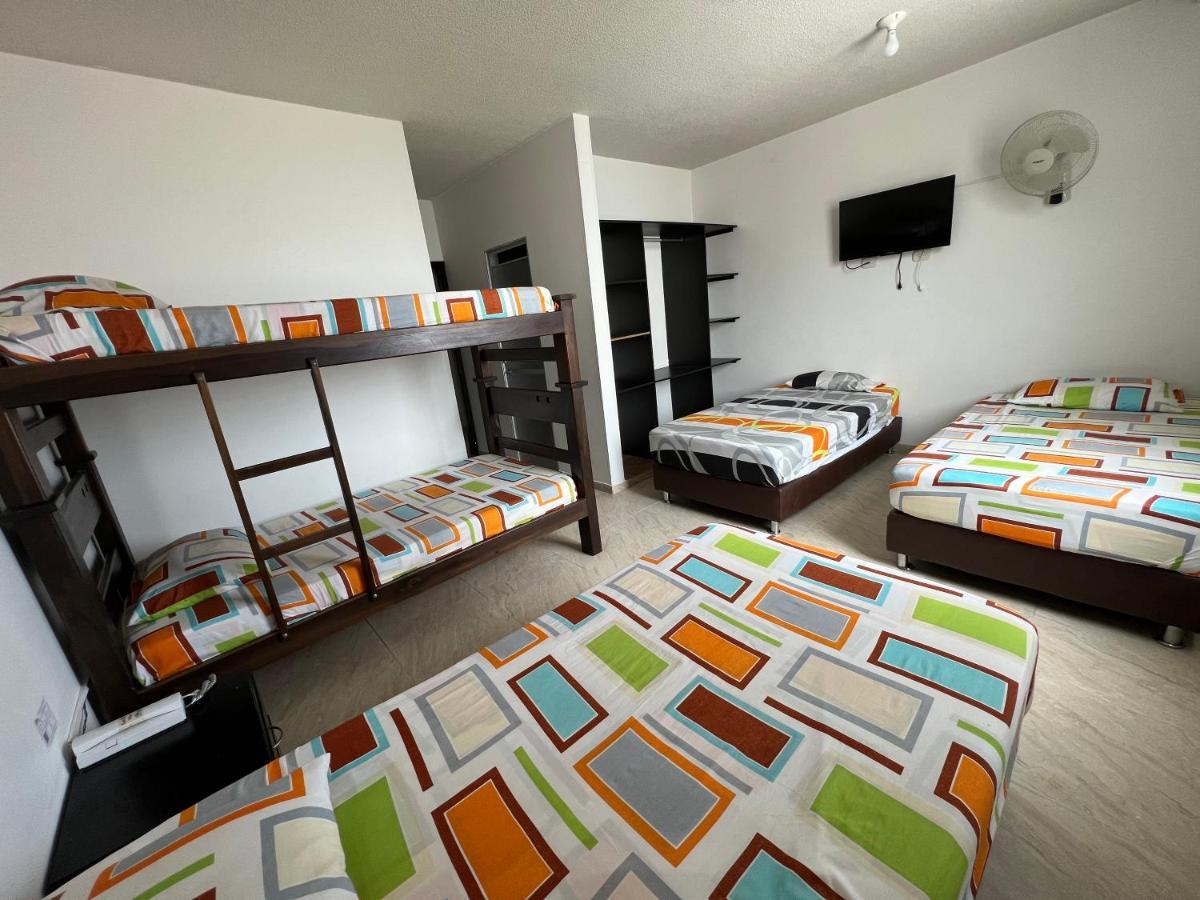 Hotel Marialu Ocaña Kültér fotó