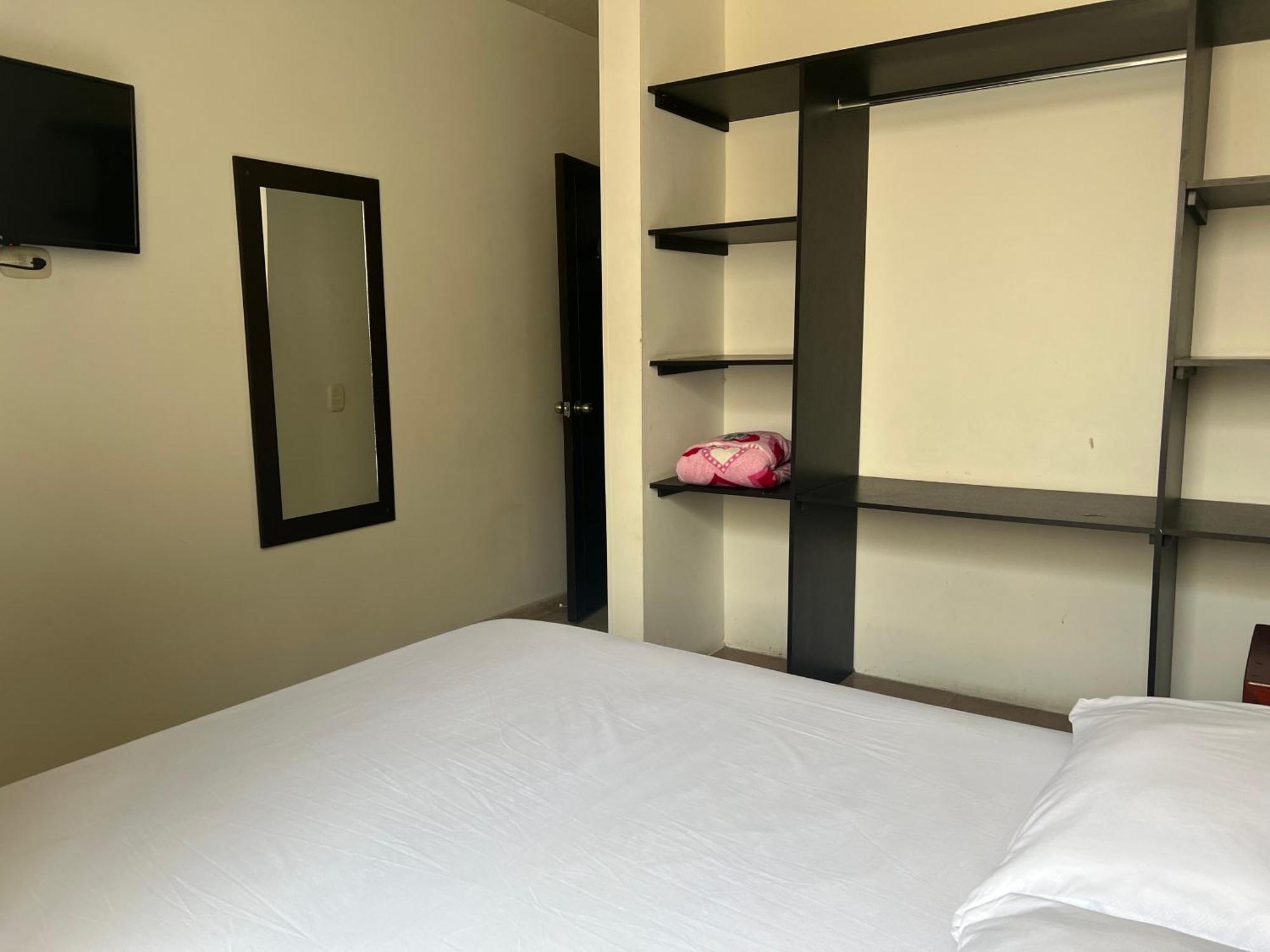 Hotel Marialu Ocaña Kültér fotó