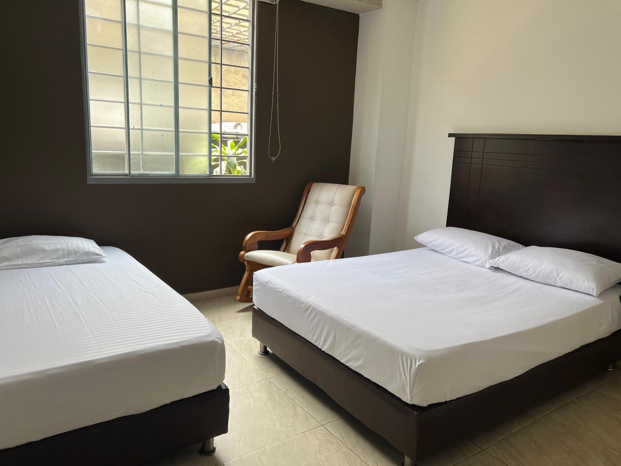 Hotel Marialu Ocaña Kültér fotó