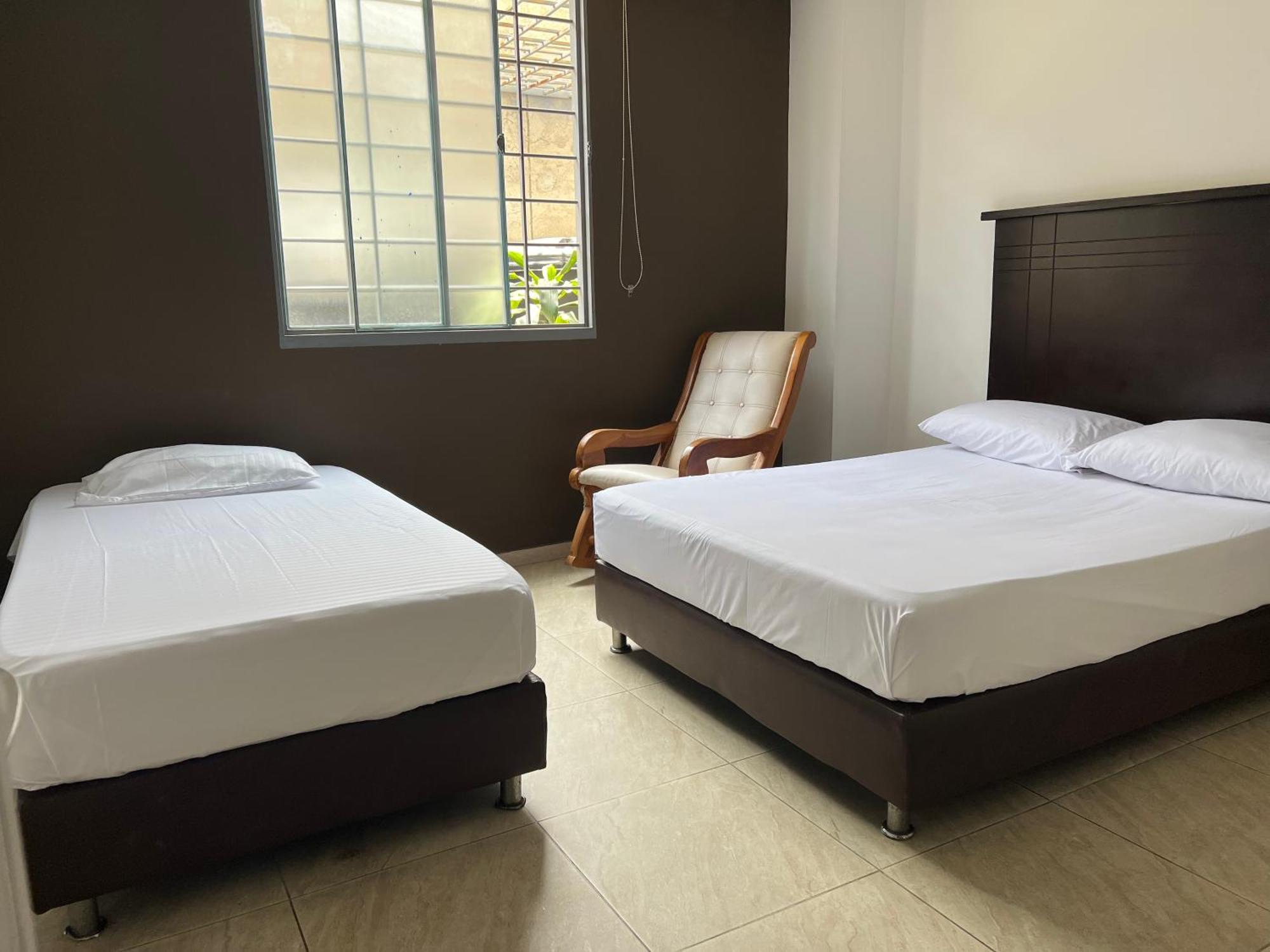 Hotel Marialu Ocaña Kültér fotó